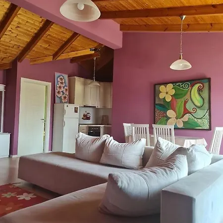 Penthahouse Shallvare *