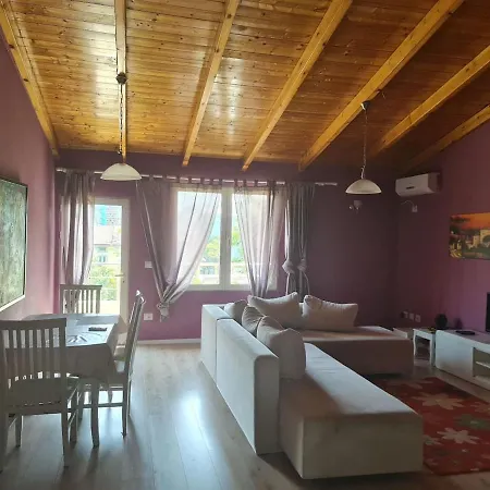 Appartement Penthahouse Shallvare Tirana