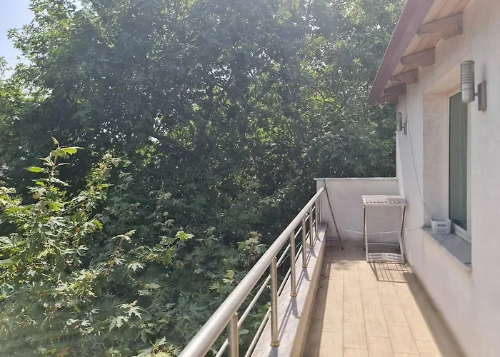 アパート Penthahouse Shallvare